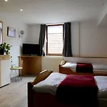 Waldhaus 3*
