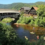 Waldhaus Hotel 3*