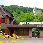 Waldhaus 3*