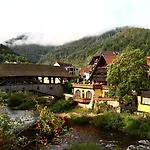 Waldhaus