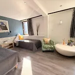 Waldhaus Hotel 3*