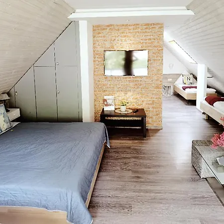 Hotel Waldhaus 3*